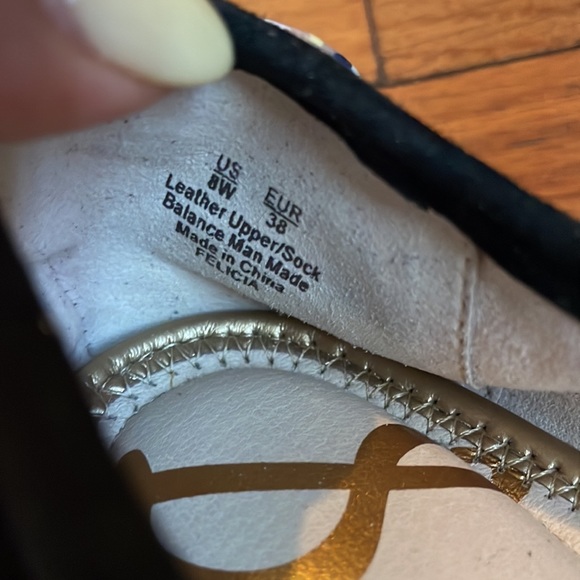 Ballet flats - Picture 3 of 3